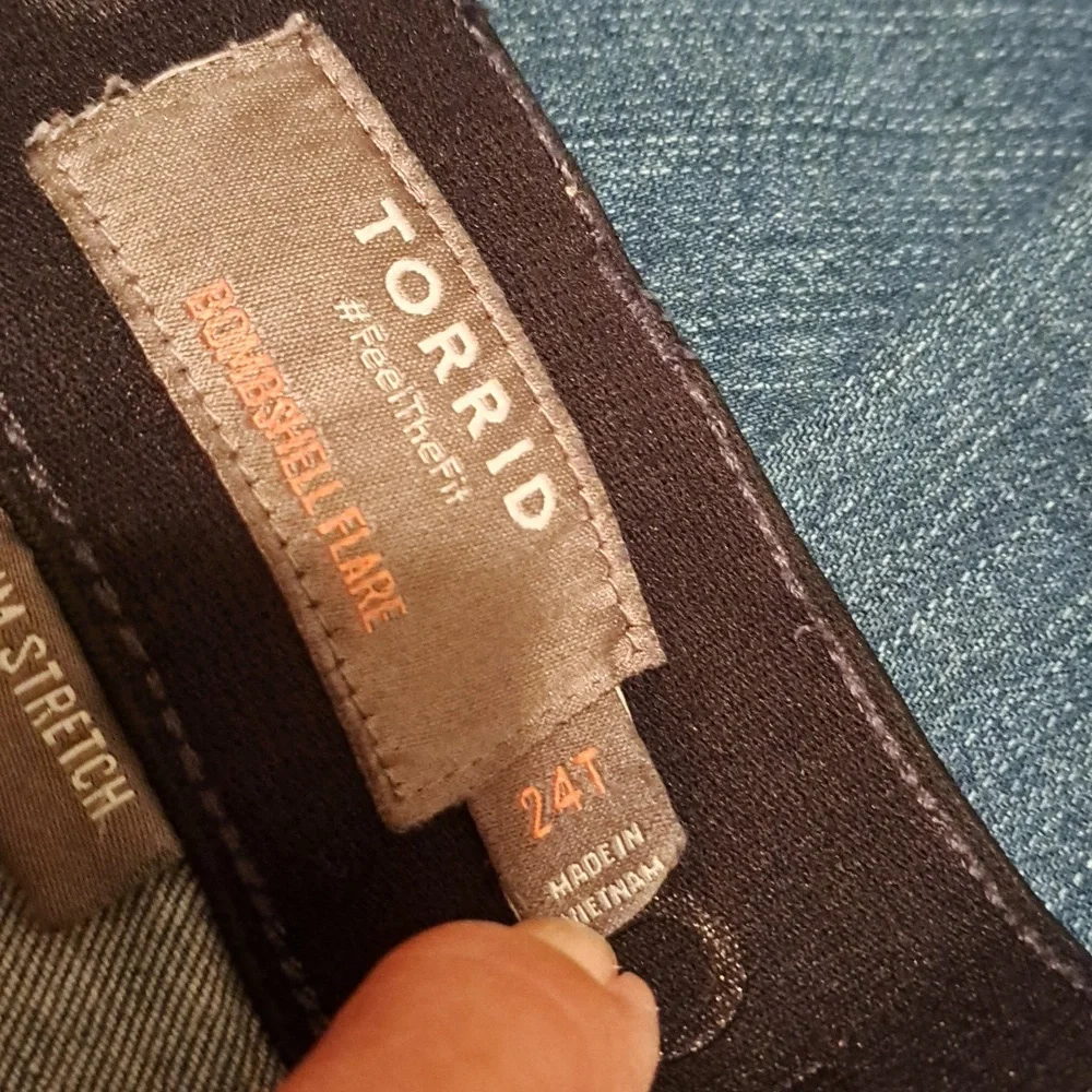 Torrid Dark Blue Distressed Jeans. Size 24T. - Picture 3 of 9